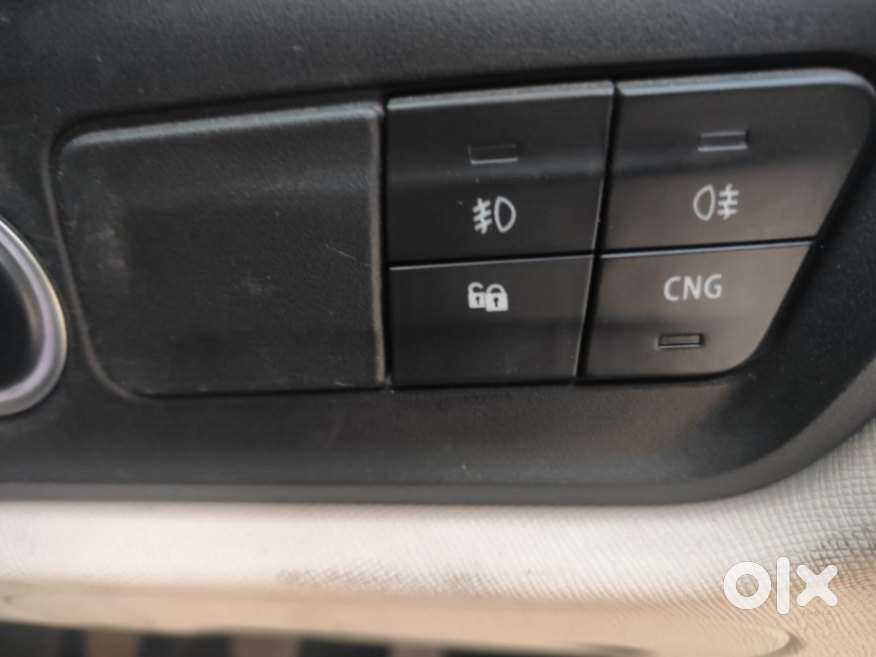 Tata Altroz Xz Plus (o) (s) Icng, 2023, Petrol