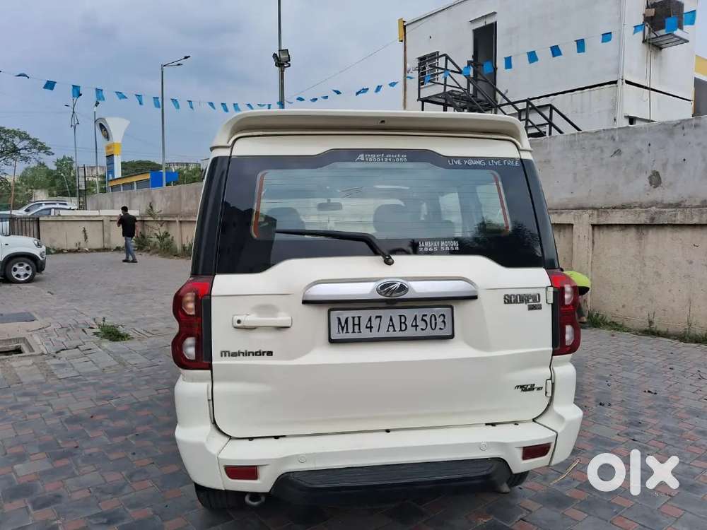 Mahindra Scorpio S7 Classic 2018
