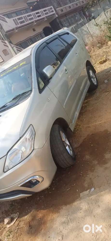 Toyota Innova 2006 Diesel Well Maintained