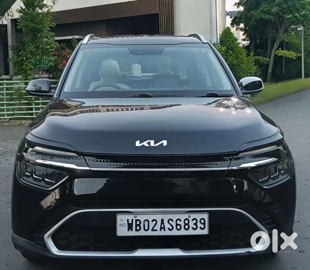 Kia Carens 1.4 Luxury Plus 6 Str, 2022, Petrol