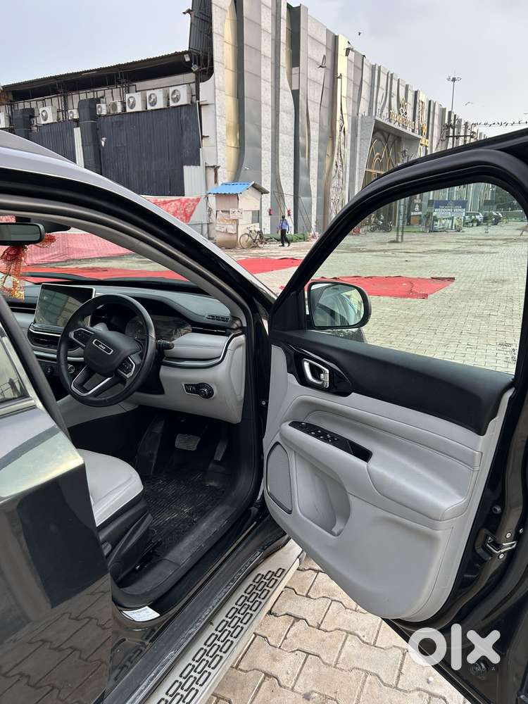 Jeep Meridian Limited, 2025, Diesel