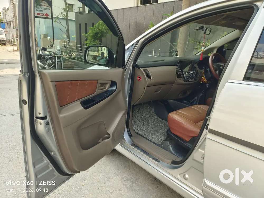 Toyota Innova 2015 Diesel Well Maintained