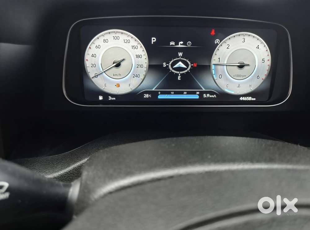 Hyundai Alcazar 1.5 Signature (o) Diesel At 7 Str, 2023, Diesel