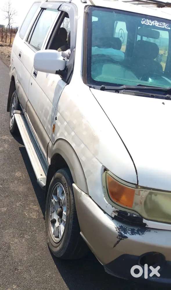 Chevrolet Tavera Neo 2014 Diesel 9-seat Bsii