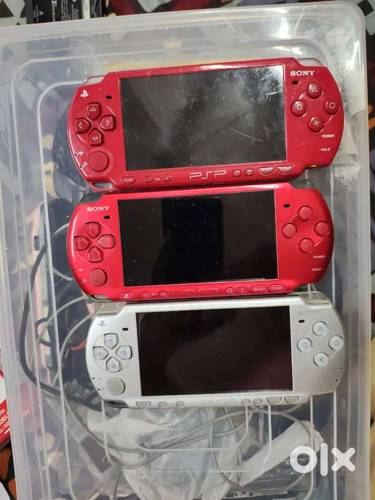 Sony PSP 2000 & 3000 + New Batteries + Sealed Chargers – ₹58000