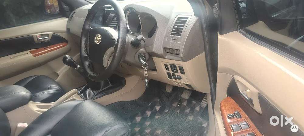 Toyota Fortuner 3.0 2010