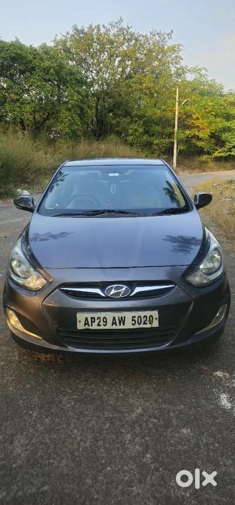 Hyundai Verna Fludic Model 1.6 Crdi Sx With Good Condition