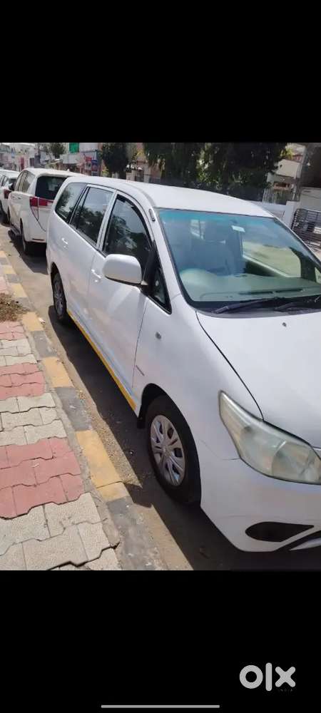 Toyota Innova 2014 Diesel 190000 Km Driven
