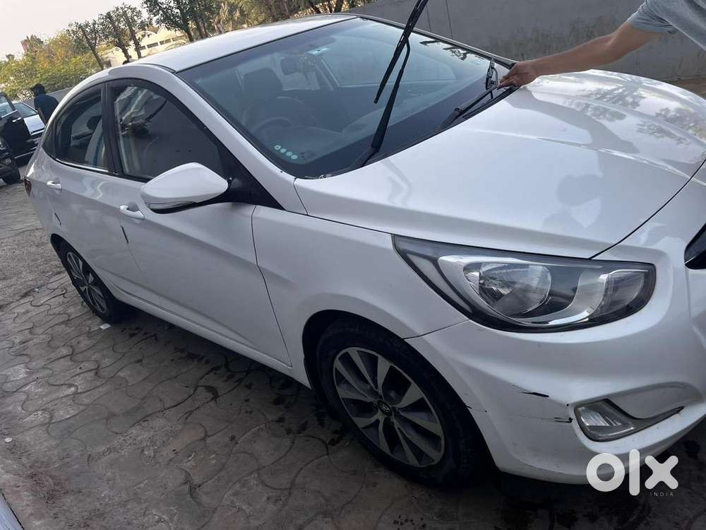 Hyundai Verna 2013 November Top 1.6sx Model