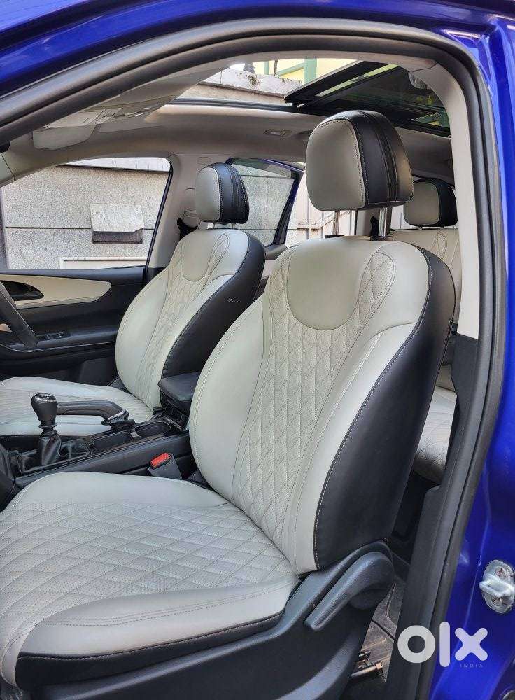 Mahindra Xuv700 2.2 Ax 5 Diesel Mt 7 Str, 2023, Diesel