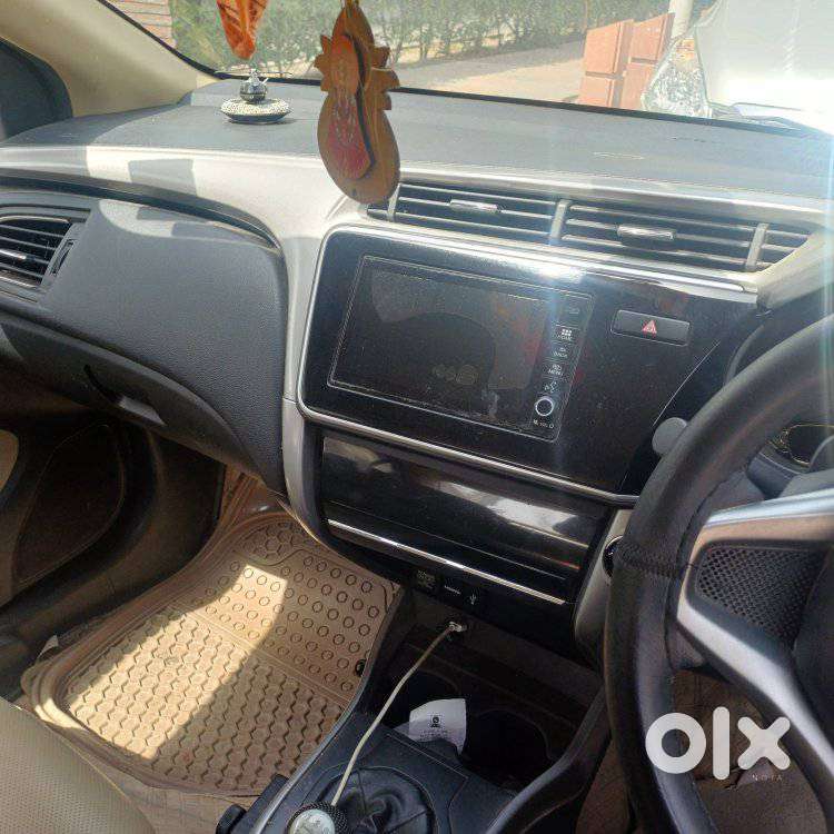 Honda City 2014-2015 V Mt, 2018, Petrol