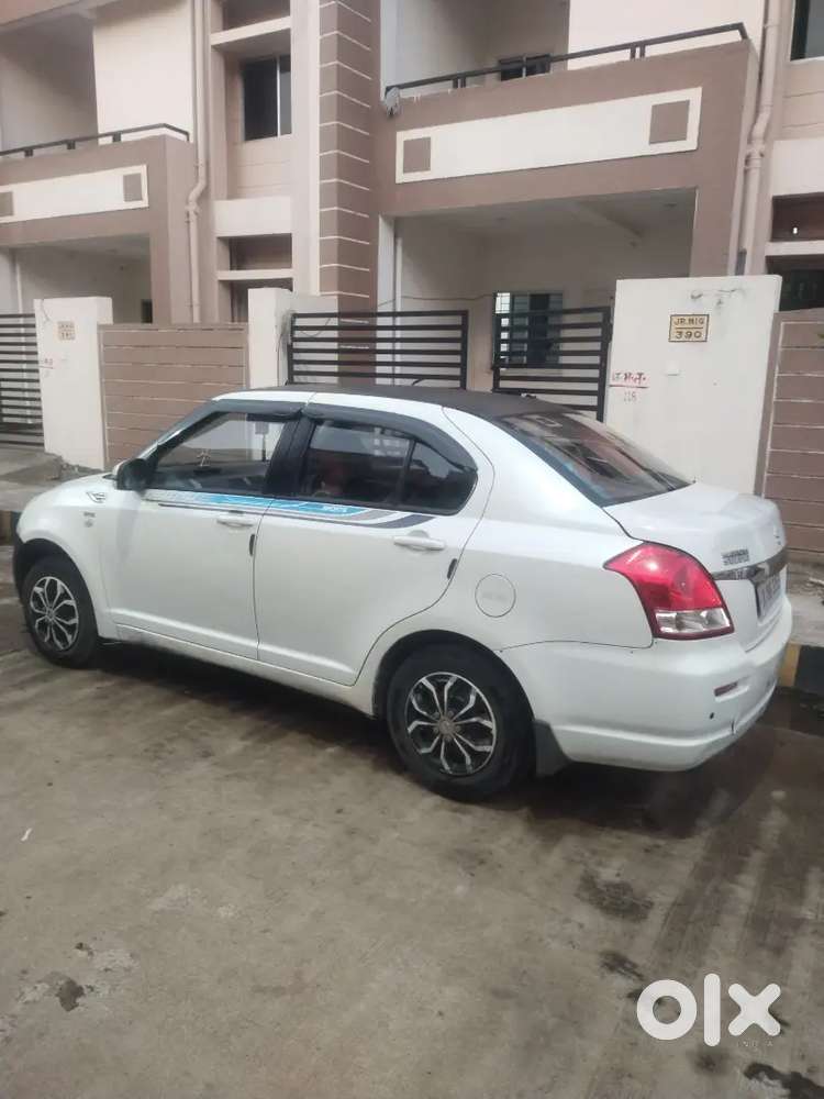 Maruti Suzuki Swift Dzire 2011 Diesel 70000 Km Driven