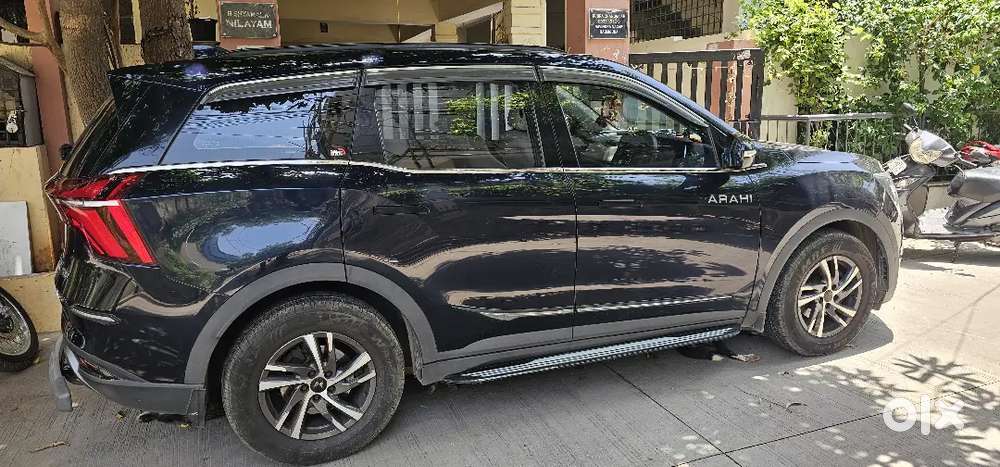 Mahindra Xuv700 2024 Diesel 35000 Km Driven
