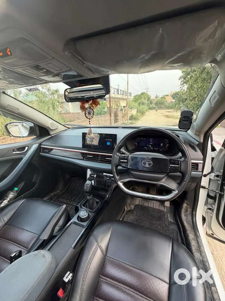 Tata Curvv 2025 Diesel Well Maintained