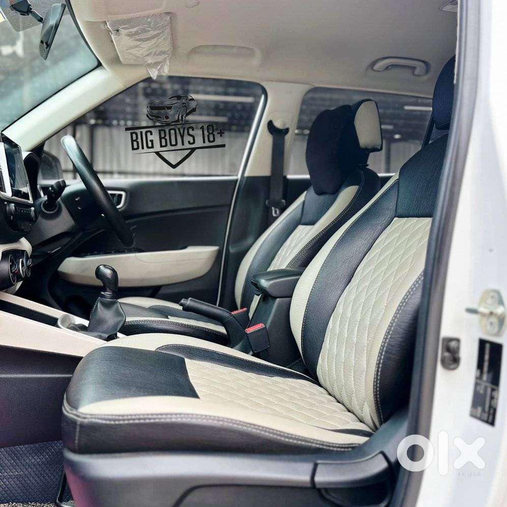 Hyundai Venue S 1.2 Petrol, 2024, Petrol