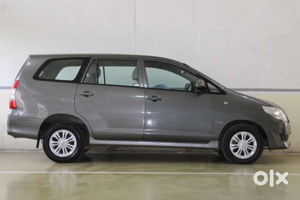 Toyota Innova 2.5 G (diesel) 7 Seater, 2012, Diesel