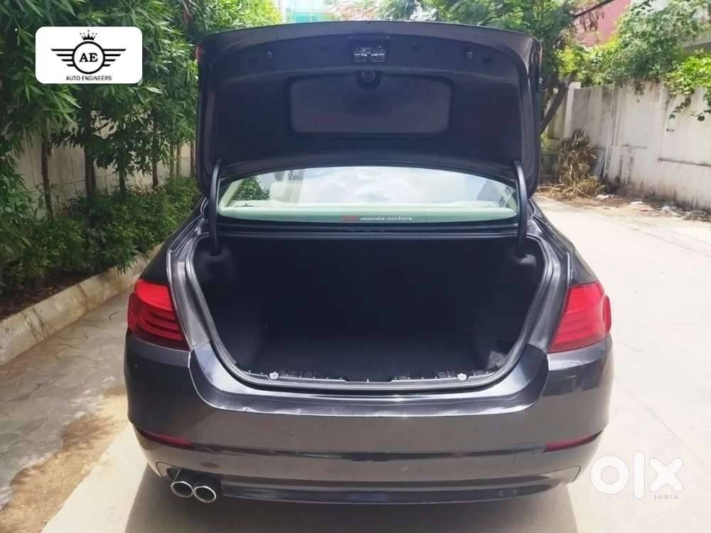 Bmw 5 Series 523i Sedan, 2010, Petrol