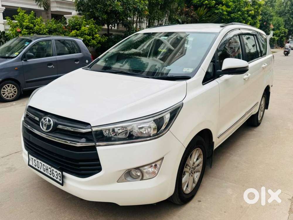 Toyota Innova Crysta 2.8 Gx At 8 Seater, 2018, Diesel