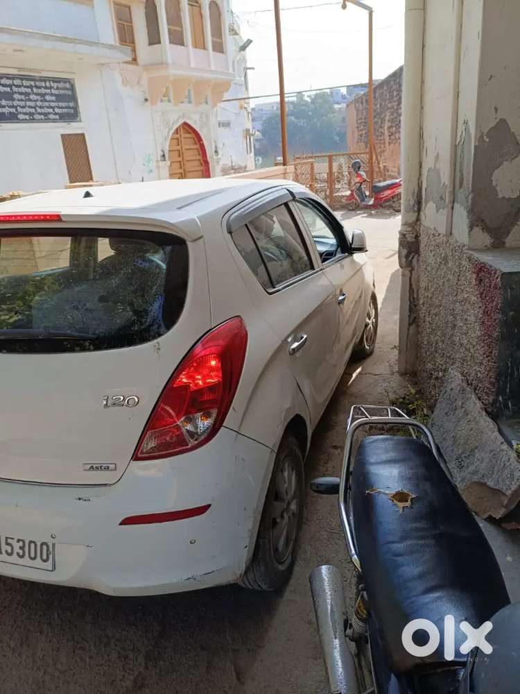 Hyundai New I20 2012 Diesel 119000 Km Driven