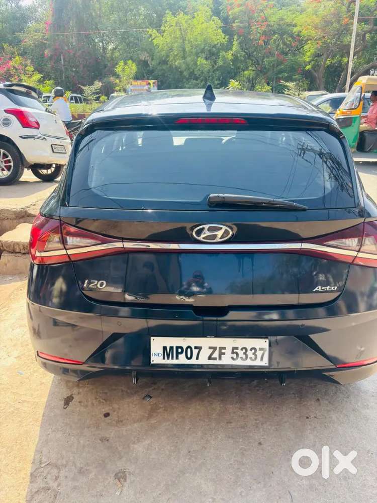Hyundai I20 2023 Petrol 75000 Km Driven