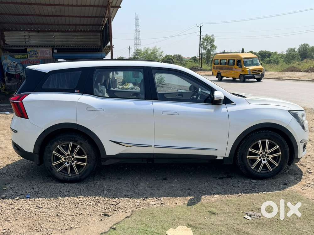 Mahindra Xuv700 Petrol 2022