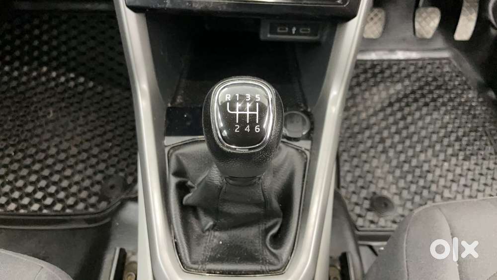 Skoda Kushaq Ambition 1.0l Tsi Mt, 2023, Petrol