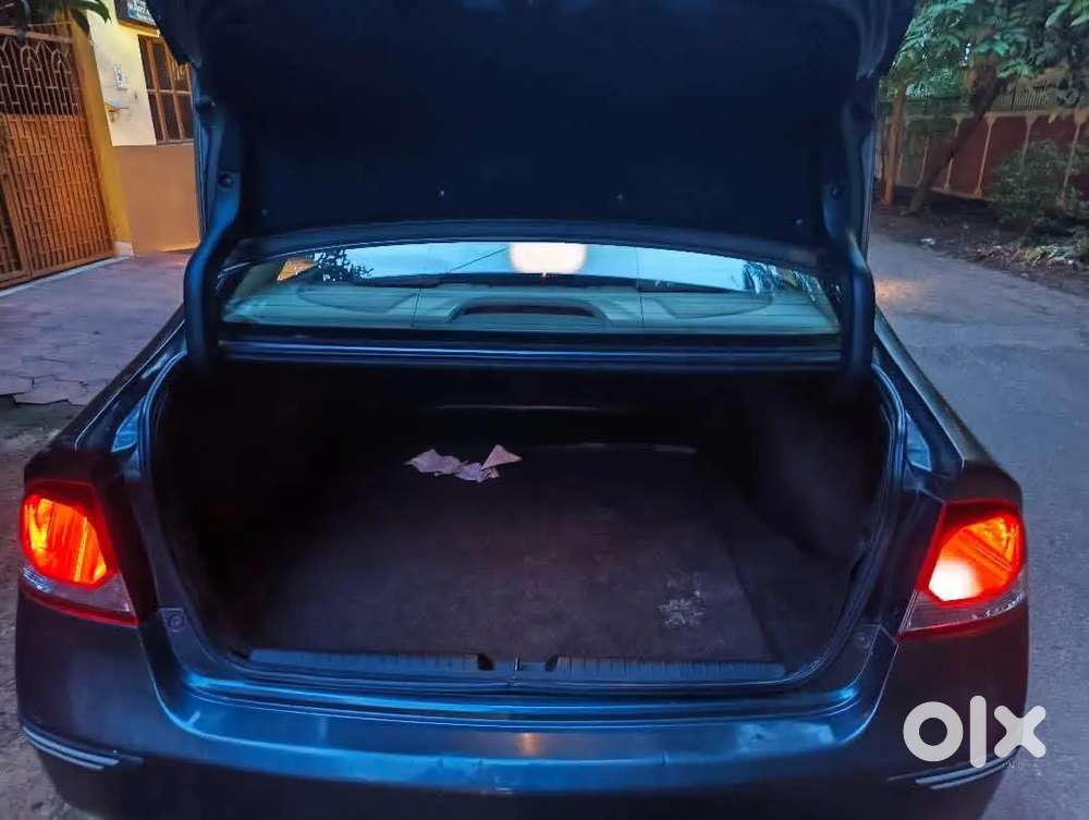 Honda Civic 2010 Petrol In Mint Condition Feature Loaded