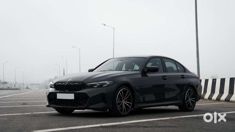 Bmw With 4000 Km Driven, 2024