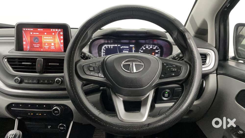 Tata Altroz Xz, 2020, Petrol