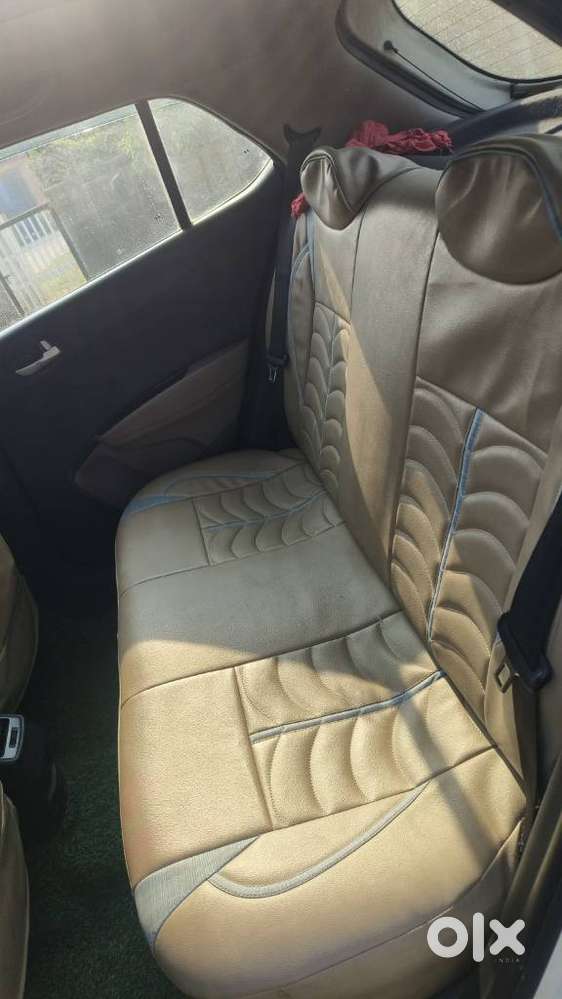 Hyundai Grand I10 1.2 Crdi Sportz Option, 2016, Petrol