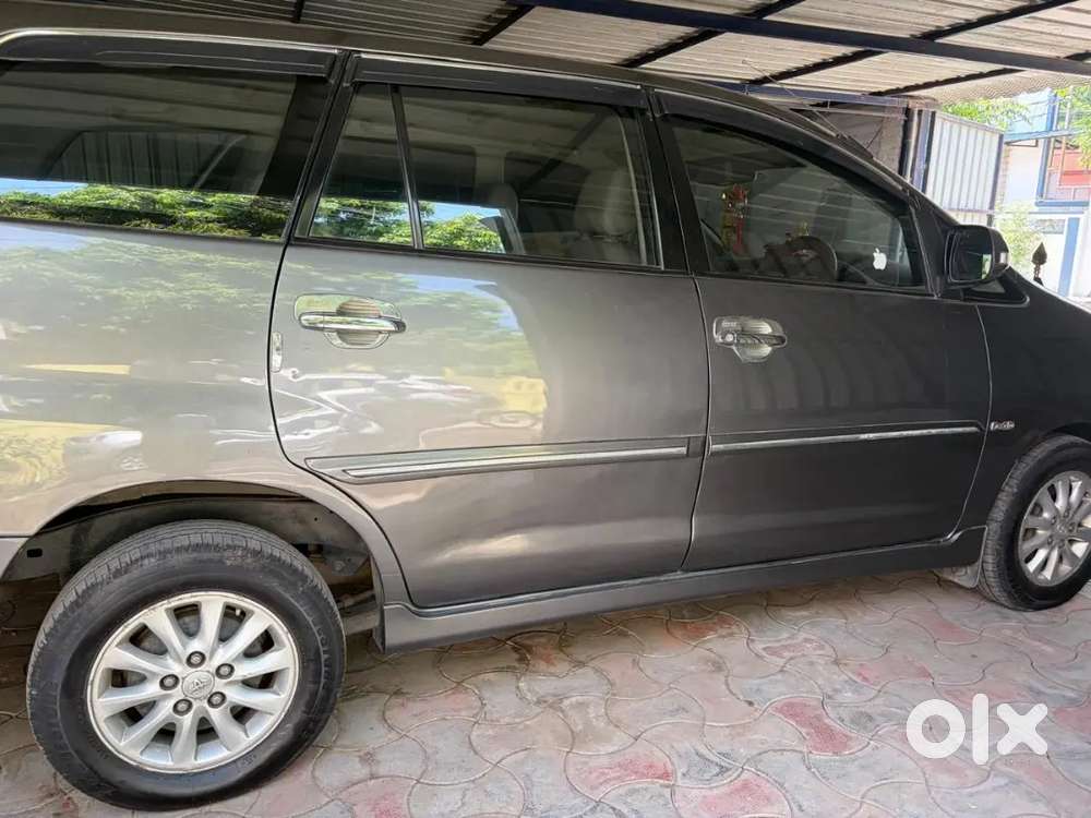 Toyota Innova 2.5 G1 2013 Manual
