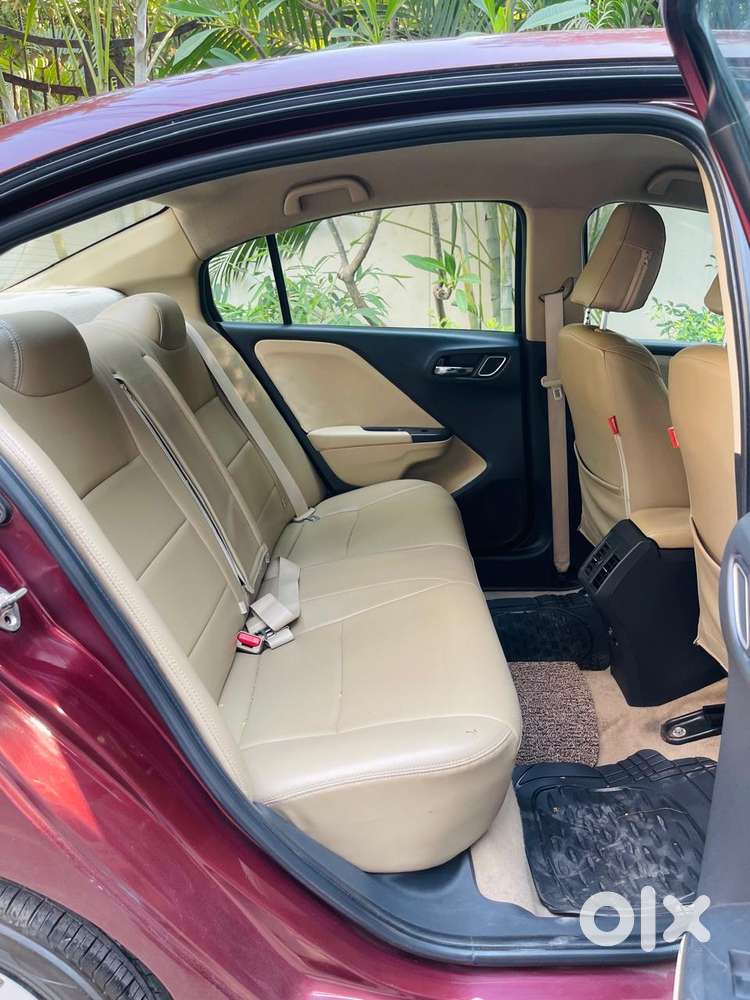 Honda City I-vtec V, 2018, Petrol