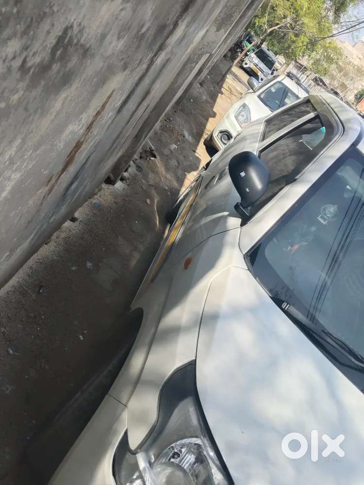 150000km Chali Hui Gadi Hai Aur Badhiya Condition Mein Hai First Owner