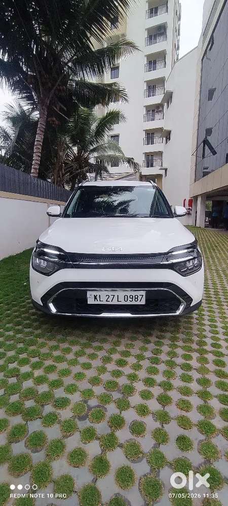 Carens Luxury Diesel Automatic