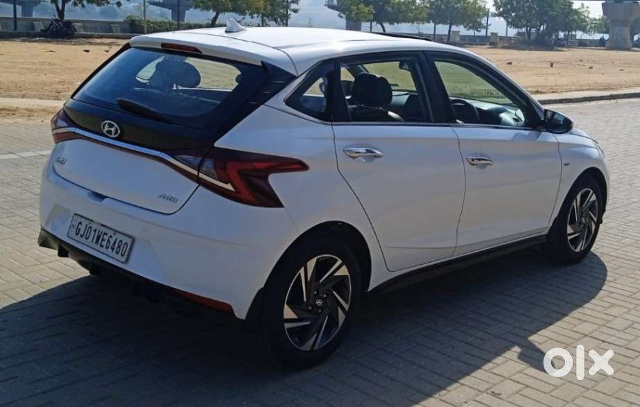 Hyundai New I20 1.0 Asta (o) Turbo Dct, 2022, Petrol
