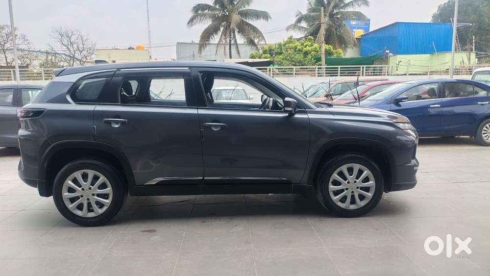 Maruti Suzuki Grand Vitara 1.5 Delta Smart Hybrid At, 2023, Petrol