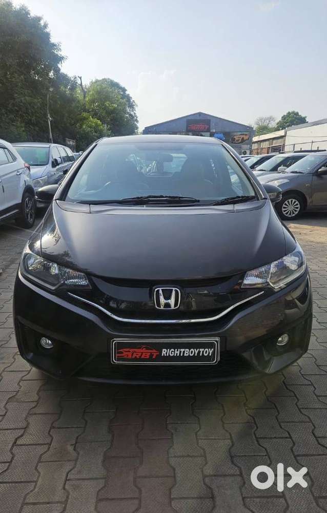 Honda Jazz V Cvt, 2015, Petrol
