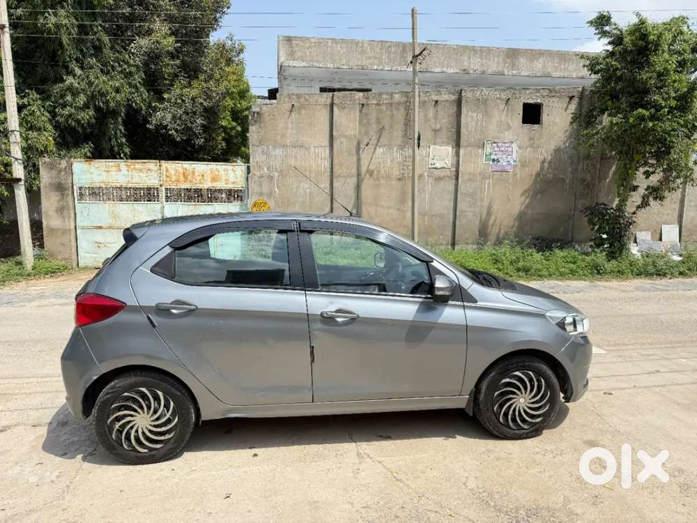 Tata Tiago Xz, 2018, Petrol