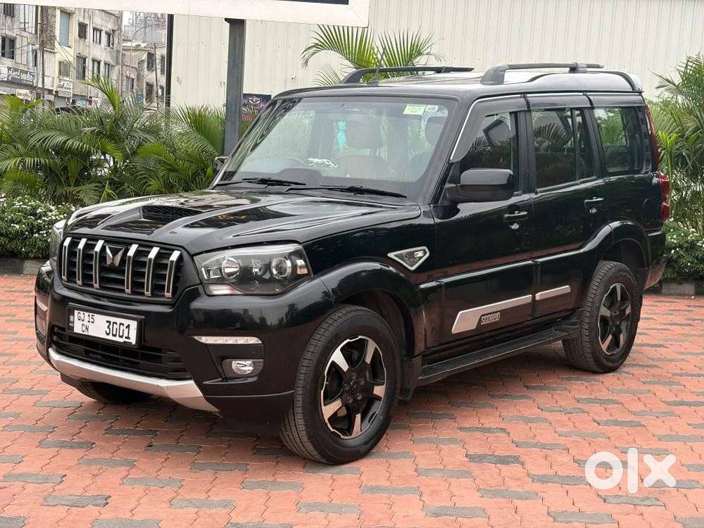 Mahindra Scorpio Classic 2.2 S 11 Mt 7 Str, 2023, Diesel