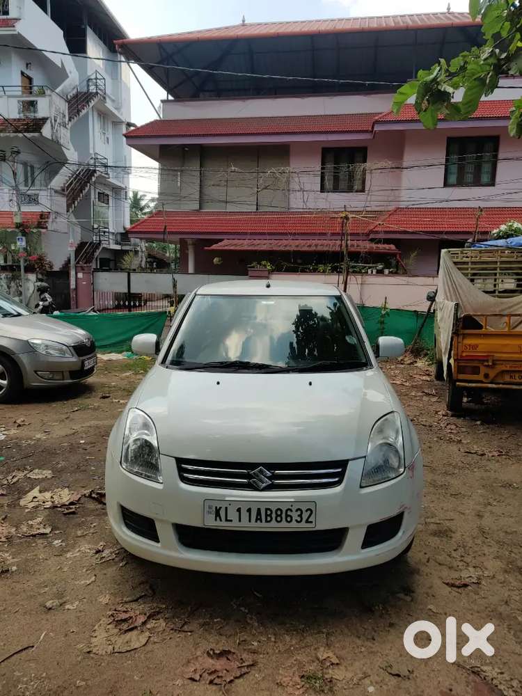 Maruti Suzuki Dzire 2000 Petrol Car