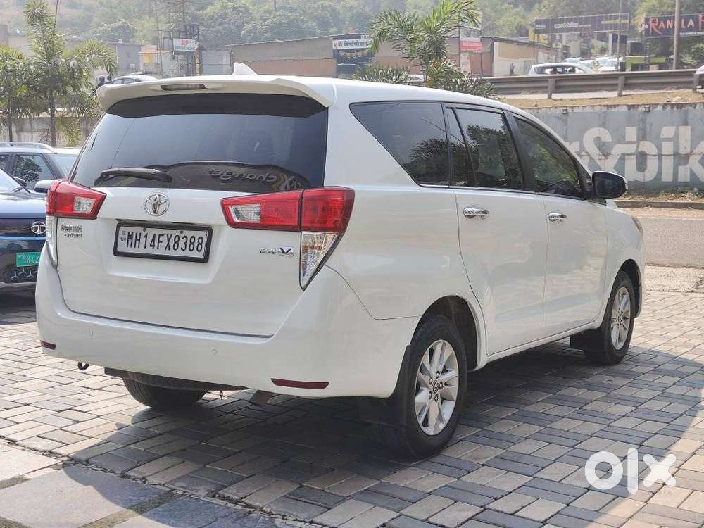 Toyota Innova Crysta