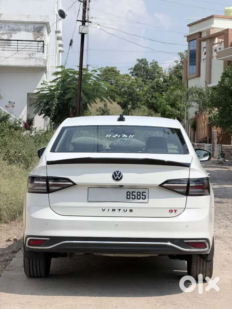 Volkswagen Virtus Topline Petrol Manual 2025