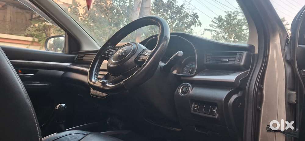 Maruti Suzuki Xl6 1.5 Alpha Mt, 2020