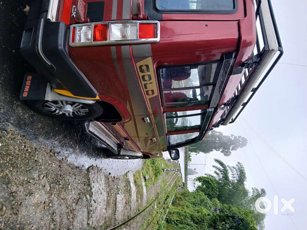 Well Maintained Tata Sumo Gold Cx Di Engine (2015 Dec)
