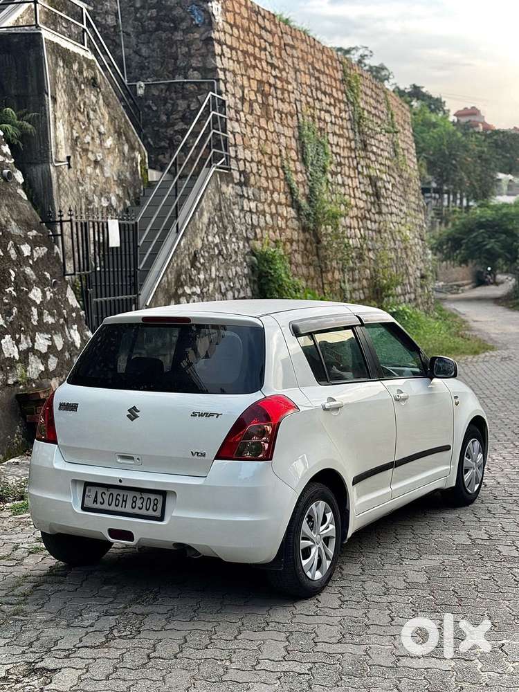 Maruti Suzuki Swift Vdi Optional, 2011, Diesel