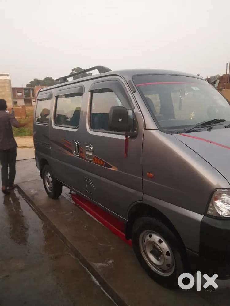 Model 2021 Cng Pass 7 Seater