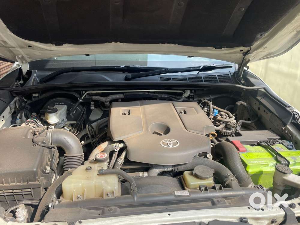 Toyota Fortuner Legender 4x4 At 2.8, 2015