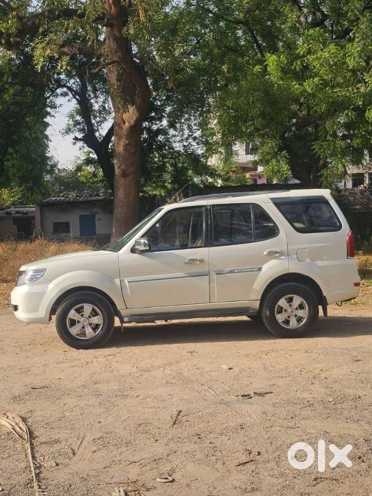 Tata Safari Storme Vx, 2016