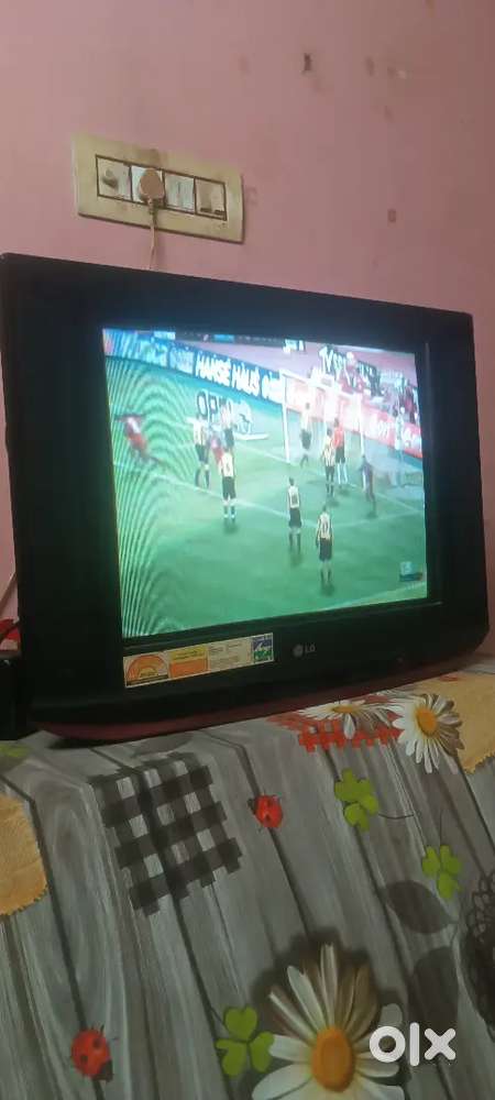 LG 24 inch