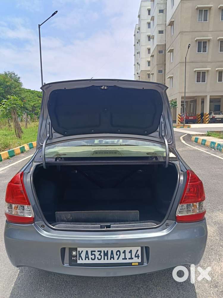 Toyota Etios 2013-2014 V, 2013, Petrol